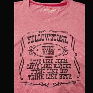 NWT WOMANS DUTTON T SHIRT